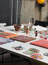 Lade das Bild in den Galerie-Viewer, Colorful Mixed Media Moments