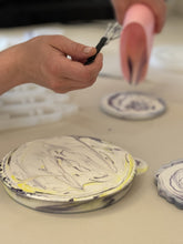 Lade das Bild in den Galerie-Viewer, Keramik (Resin) Workshop