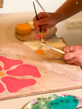 Lade das Bild in den Galerie-Viewer, Colorful Workshop
